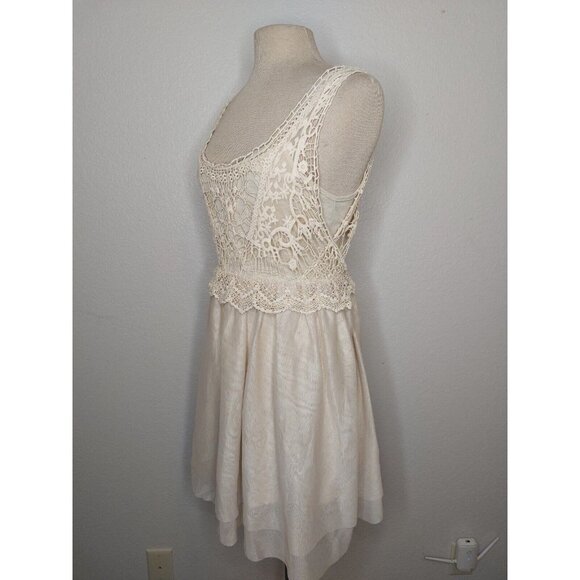 Love Fire Junior Womens Large Lace Dress Off White Beige Halter Lace Sleeveless - Picture 2 of 14